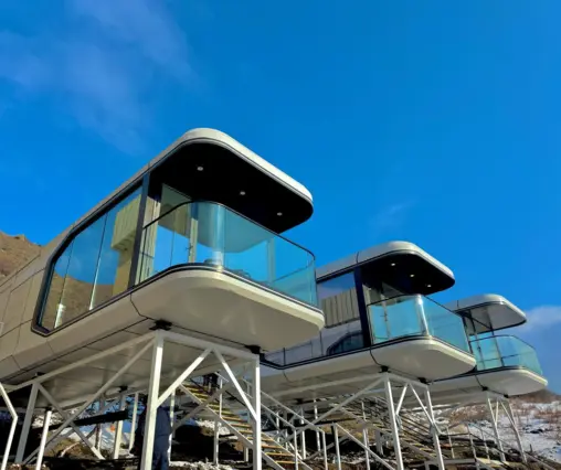 Capsule Hotel — зона отдыха, Каракол