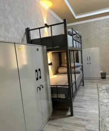 Четырехместный номер — room, Osh