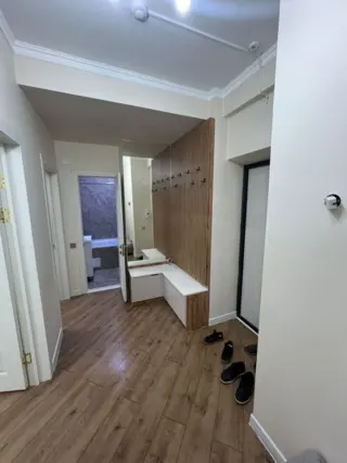 VIP ElIT Zhumabek Dairesi — daire, Bişkek