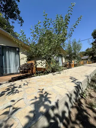 Barnhouse — kotej/ev, Manas (Celalabad)
