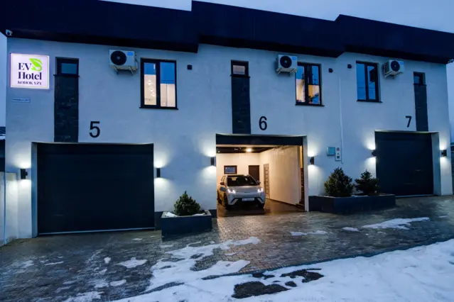 Ev Hotel Baytik — hotel, Bishkek