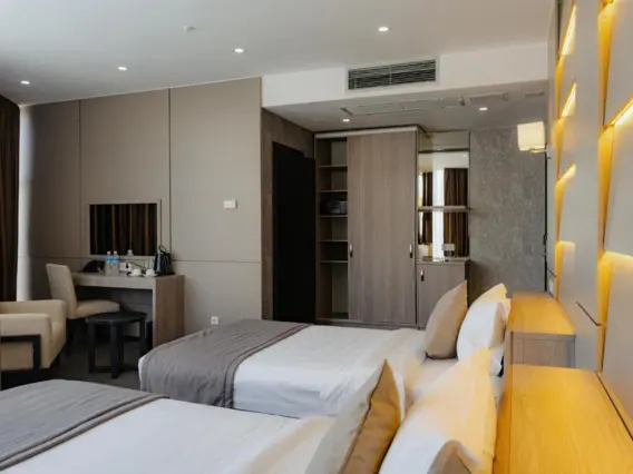 Chambre Lits Jumeaux — chambre, Bichkek