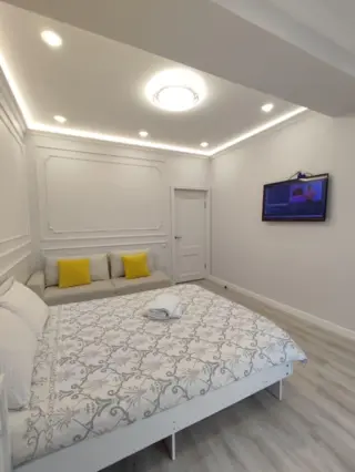 Asanbaydagi hashamatli kvartira — kvartira, Bishkek