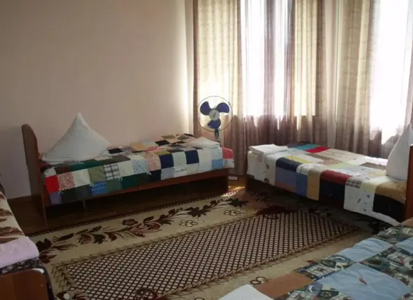 Койко-место в общих номерах — bed space, Osh