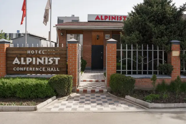 Alpinist Hotel — hotel, Bishkek
