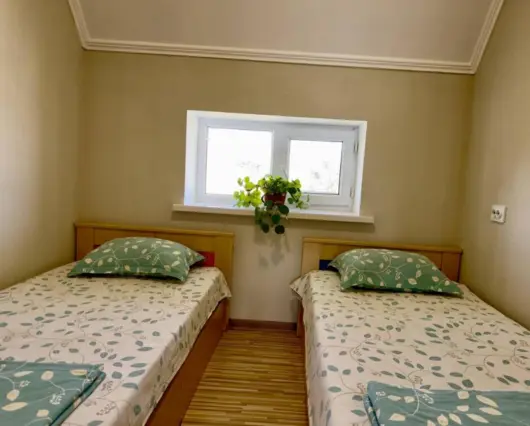 Двухместный Twin номер — room, Osh