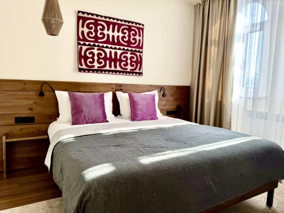 Business Suite — room, Bishkek