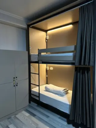 Койка - Женский номер — bed space, Bishkek