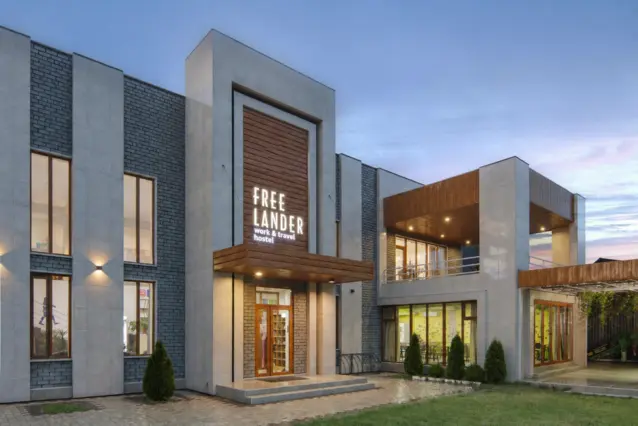 Freelander Hostel & Coworking — hostel, Bishkek