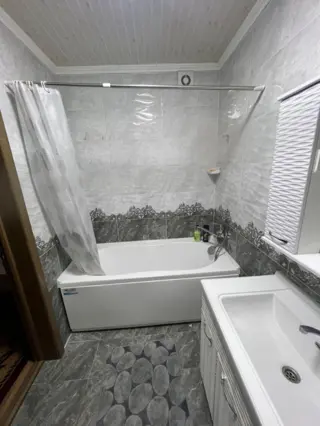 Drei-Zimmer-Wohnung — wohnung, Osch