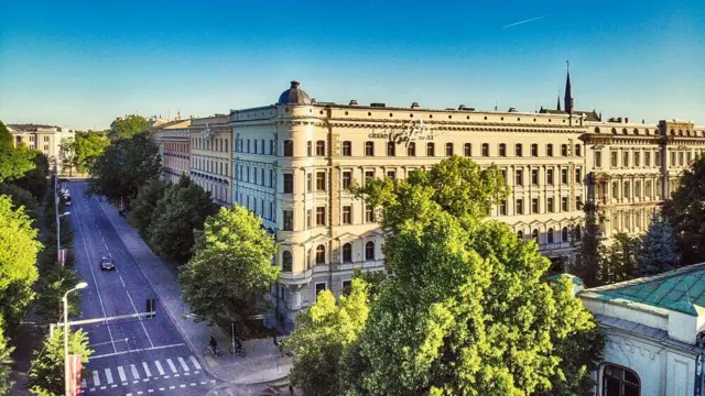Apple Hotel — hotel, Bishkek