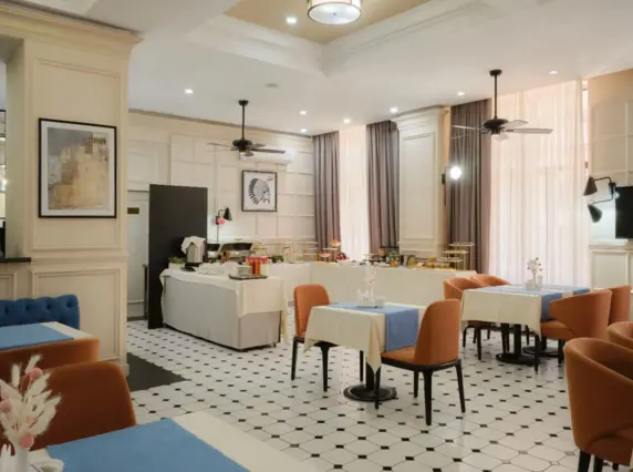 Hotel Madison Ave — hotel, Bishkek