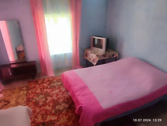 Quadruple Room with Shared Bathroom — room, v. Tamga