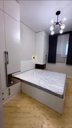 За весь домик — room, Emgek-Talaa