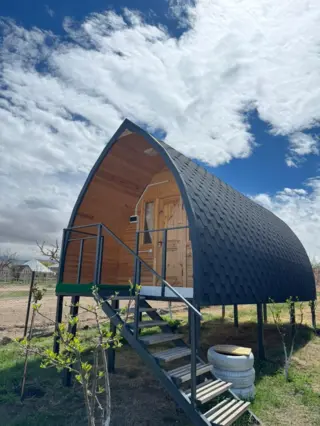 Beshik-uy — cottage/house, v. Ton