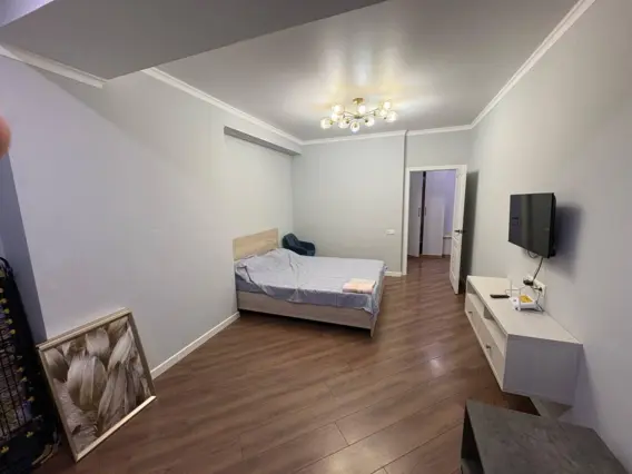 Apartment on Umetaliev Street — apartment, Bishkek