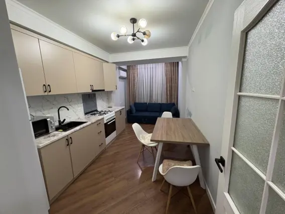 Apartment on Umetaliev Street — apartment, Bishkek