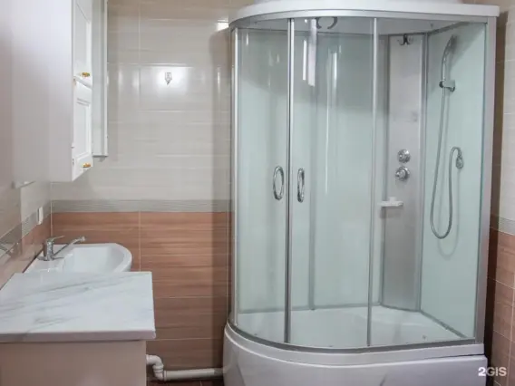 Койка в общем номере для мужчин — bed space, Bishkek