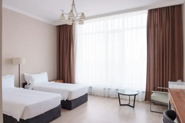 Twin Comfort Lake View — номер, с. Тон