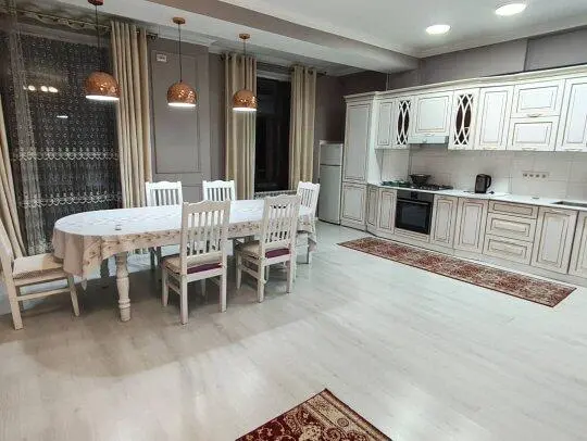 One-room apartment on Kalyk Akiev Street — apartment, Bishkek