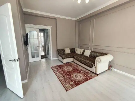 One-room apartment on Kalyk Akiev Street — apartment, Bishkek