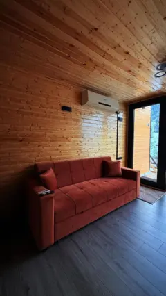 Barnhouse (6 personnes) — chalet/maison, Karakol