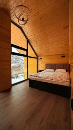 Barnhouse (6 personnes) — chalet/maison, Karakol