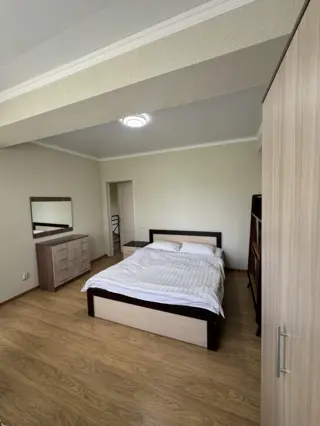 Townhouse in "Vzmorye City" — townhouse, v. Bosteri