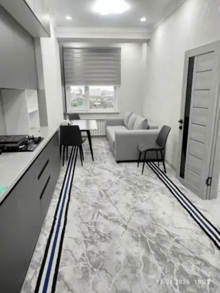 Two-room apartment in Vostok 5 — apartment, Bishkek