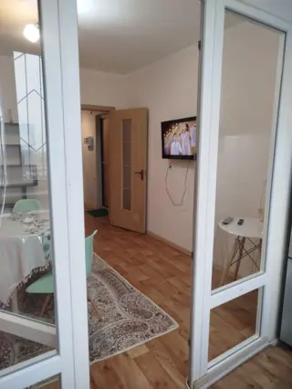 One-room apartment in 11th microdistrict — apartment, Bishkek