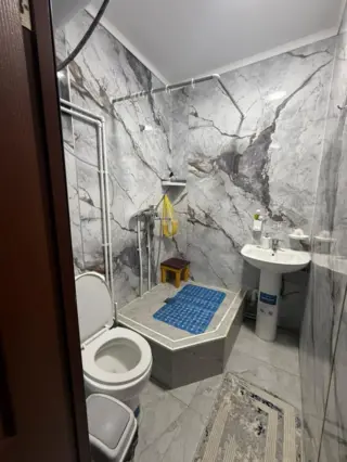 Двухместный номер — номер, Кочкор