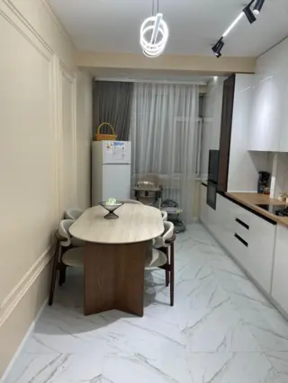 Two-room apartment in Vostok 5 — apartment, Bishkek