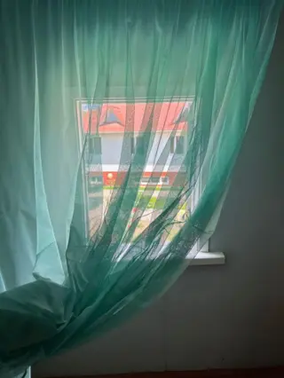 Chambre double dans le bâtiment « Nid » — chambre, Bosteri