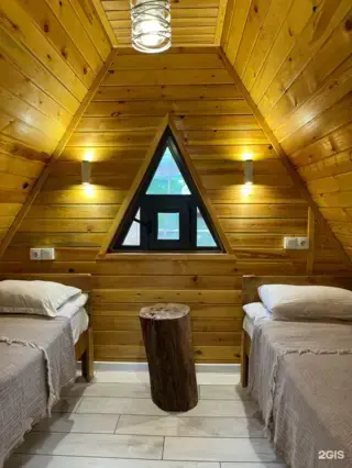 Зона отдыха "A-Frame Willas" — зона отдыха, с. Арашан