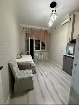Apartment on Zhumabek 239 — apartment, Bishkek