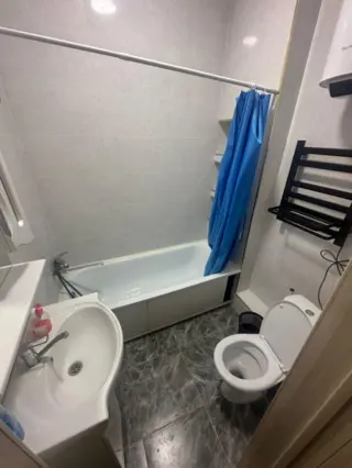 Apartment on Zhumabek 239 — apartment, Bishkek