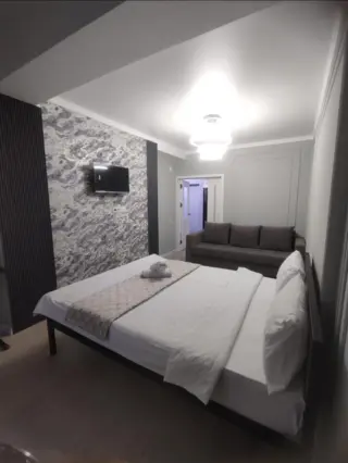 Apartment on Zhumabek 239 — apartment, Bishkek