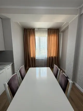 Apartment on Zhumabeka 219 — apartment, Bishkek