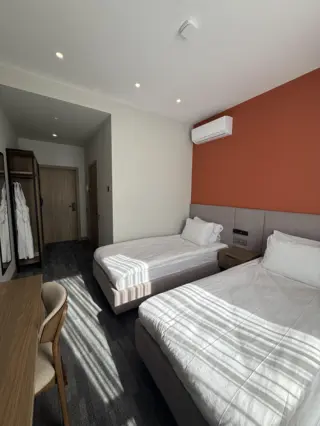 Metropol Hotel Bishkek — hotel, Bishkek