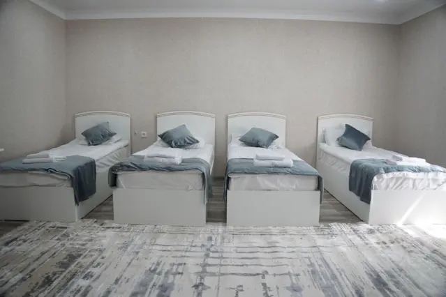 Chambre Confort + pour huit personnes — chambre, Korumdu (Issyk-Koul)