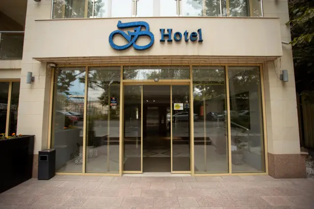 "B" Hotel Bishkek — hotel, Bishkek