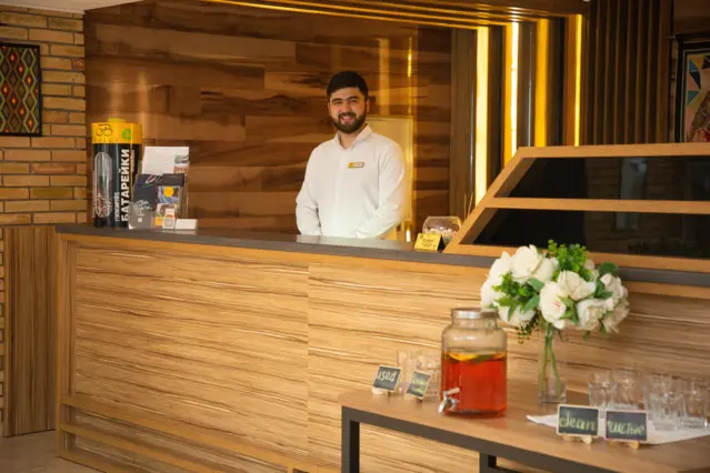 "B" Hotel Bishkek — hotel, Bishkek
