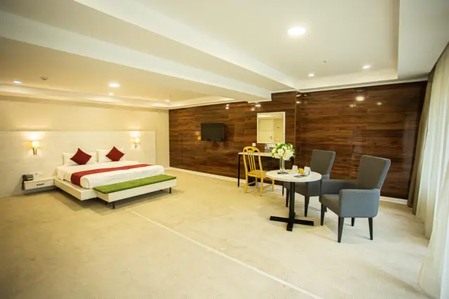 Standard King — room, Bishkek