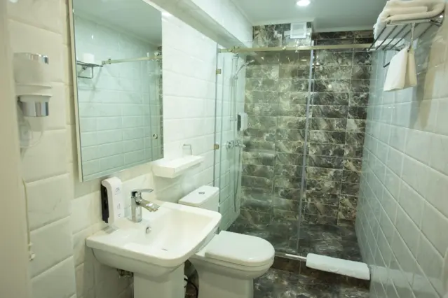 Junior Suite Twin — room, Bishkek