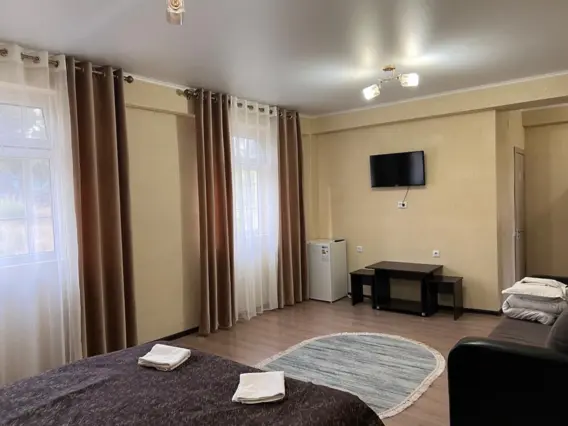 Triple Room — room, v. Baktyu-Dolonotu