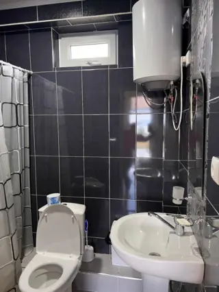 Quadruple Room — room, v. Baktyu-Dolonotu