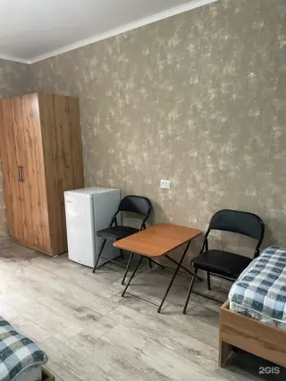 Трехместный номер — номер, с. Бостери