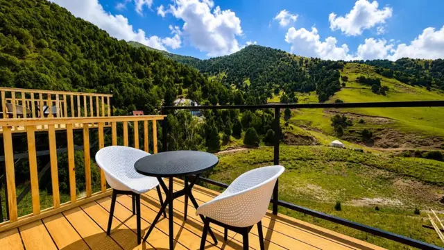 DEMAL MOUNTAIN RESORT — зона отдыха, с. Чункурчак