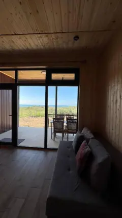 Апартаменты с 1 спальней, вид на сад — коттедж/дом, с. Тосор