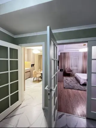 Apartment in Pioneer Residential Complex — apartment, Bishkek